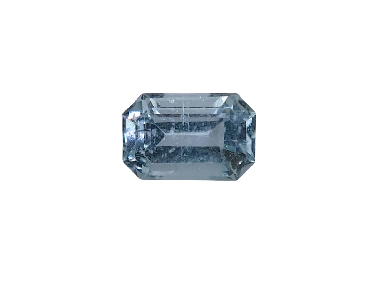 0.87ct Natural Aquamarine from Pakistan — view 1